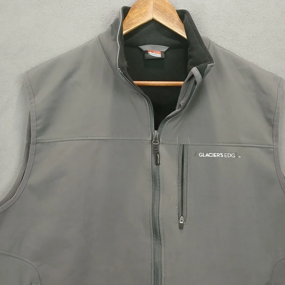 Glacier's‎ Edge Softshell Vest Mens XL Gray Fleece Lined Stretch Logo Full Zip